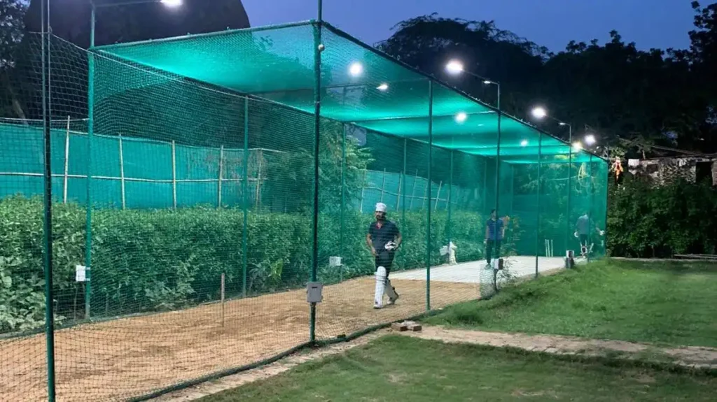 cricket practic nets '